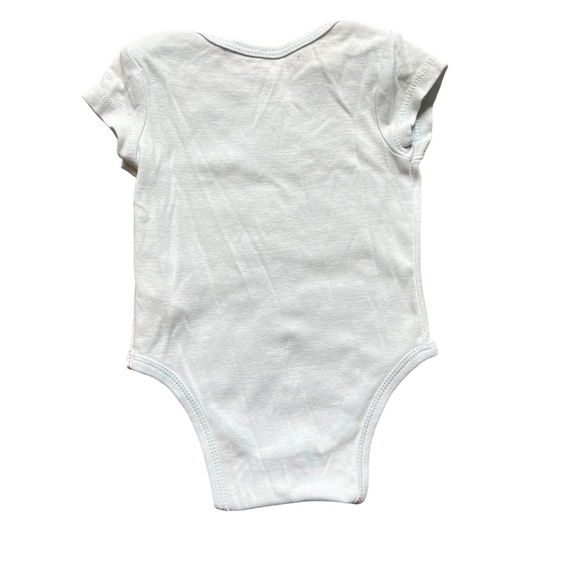 Set of 7 Short-Sleeved Baby Onesies, Carter's, Little Me and more, Size 6 Months - Picture 5 of 15